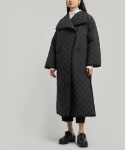 Toteme Quilted Coat -Farm Rio || Liberty || Paloma Wool Shop 000739950 R423297006 3