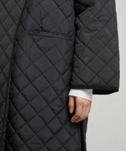 Toteme Quilted Coat -Farm Rio || Liberty || Paloma Wool Shop 000739950 R423297006 5