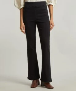 FRAME The Jetset Sheen Noir Flare Jeans -Farm Rio || Liberty || Paloma Wool Shop 000785058 R519745006 3