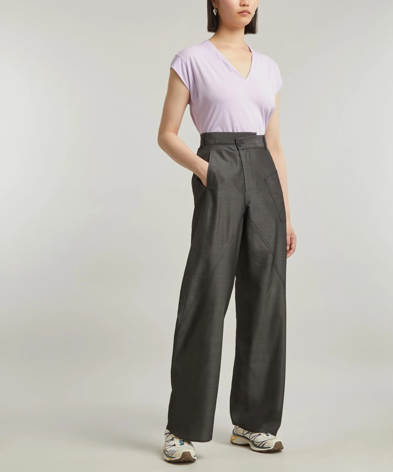 FRAME Le Mid Rise V-Neck Top 2 FRAME Le Mid Rise V-Neck Top - Image 2